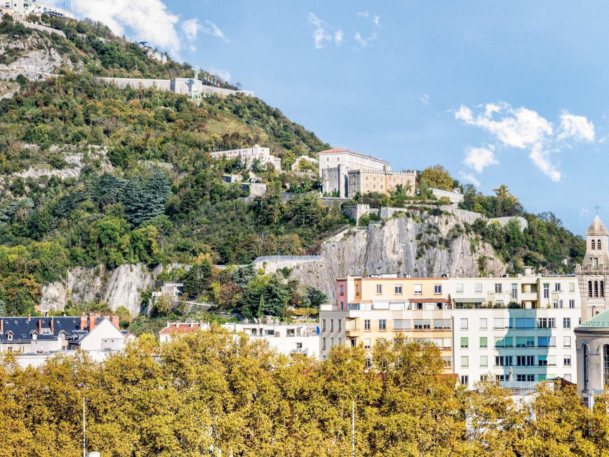 Novotel Grenoble Centre Εξωτερικό φωτογραφία